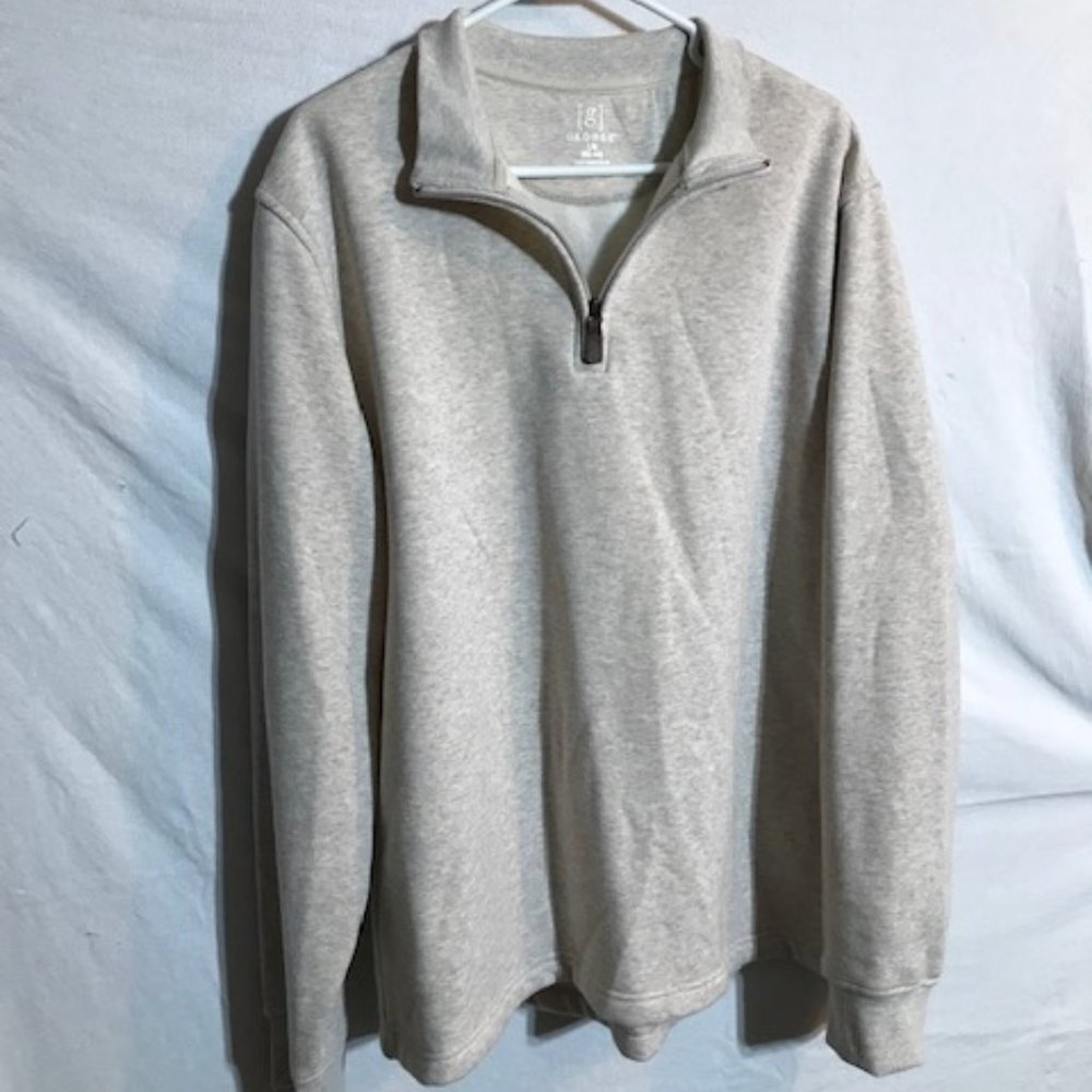 George Cream/grey Men's V neck Pull over Large.